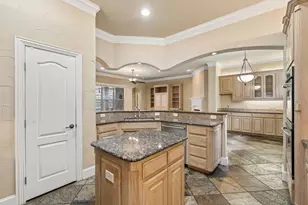 3803 Park Flower Ct, Arlington, TX 76017 - Photo 19