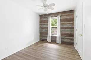 604 S Maxey St, Sherman, TX 75090 - Photo 13