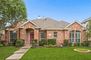 818 Water Oak Dr, Allen, TX 75002 - Photo 1
