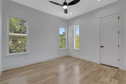 3720 Fairfax Avenue, Dallas, TX 75209 - Photo 13