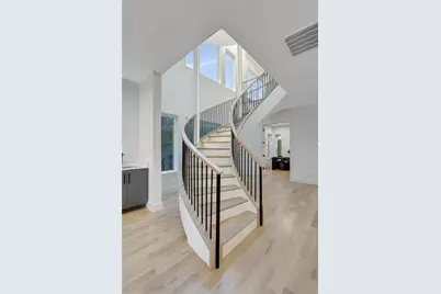 3720 Fairfax Avenue, Dallas, TX 75209 - Photo 7