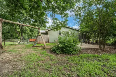 1598 Creek Road, Lorena, TX 76655 - Photo 17