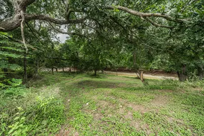 1598 Creek Road, Lorena, TX 76655 - Photo 27