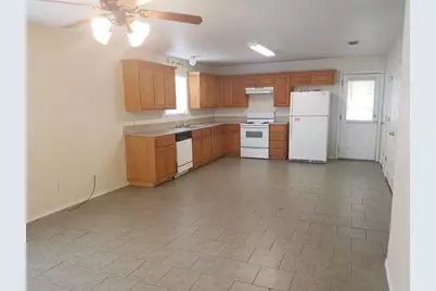 309 S Blue Jay Court, Weatherford, TX 76088 - Photo 3