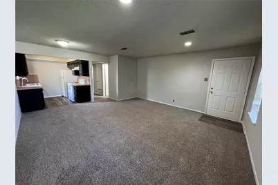 802 N Crockett Street #C, Sherman, TX 75090 - Photo 3