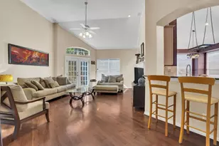 2630 Lakeforest Ct, Dallas, TX 75214 - Photo 3