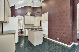 2630 Lakeforest Ct, Dallas, TX 75214 - Photo 7