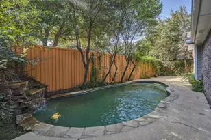 2630 Lakeforest Ct, Dallas, TX 75214 - Photo 17
