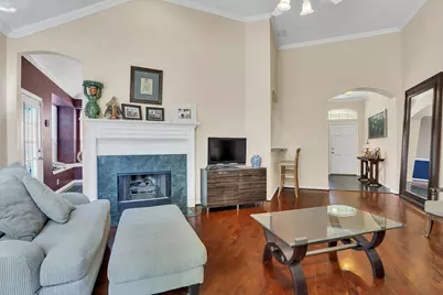 2630 Lakeforest Court, Dallas, TX 75214 - Photo 5