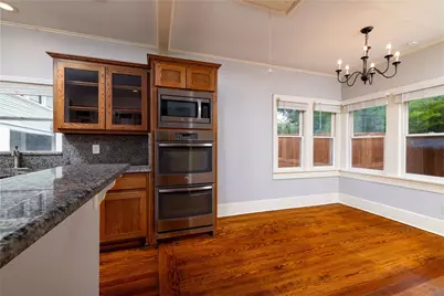 2107 College Avenue, Fort Worth, TX 76110 - Photo 25