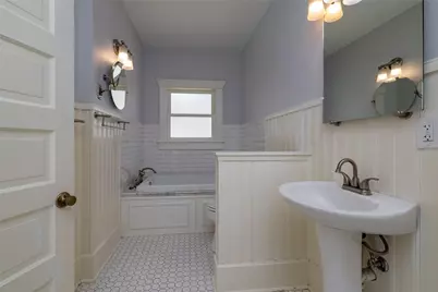 2107 College Avenue, Fort Worth, TX 76110 - Photo 33