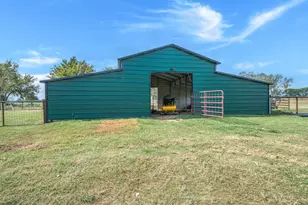 412 Vz County Road 1413, Van, TX 75790 - Photo 37