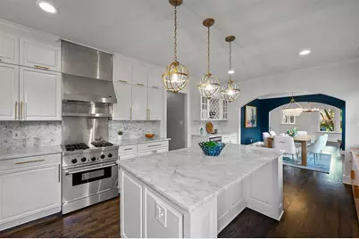 5621 McCommas Boulevard, Dallas, TX 75206 - Photo 17
