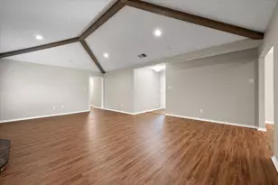 2811 Valparaiso Trail, Arlington, TX 76017 - Photo 7