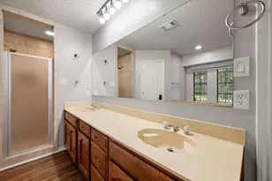 2811 Valparaiso Trail, Arlington, TX 76017 - Photo 17