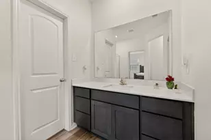 8228 Smokey Creek Pass, Fort Worth, TX 76179 - Photo 19