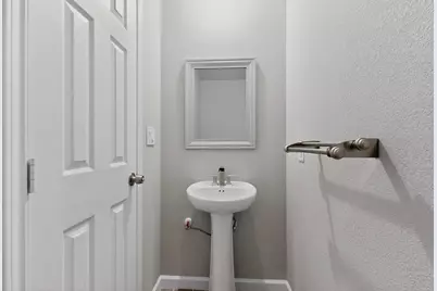 5017 Pickett Street, Greenville, TX 75401 - Photo 33