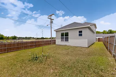 5017 Pickett Street, Greenville, TX 75401 - Photo 39