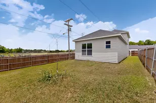 5017 Pickett St, Greenville, TX 75401 - Photo 39