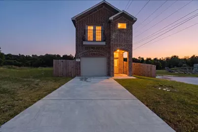 5017 Pickett Street, Greenville, TX 75401 - Photo 1