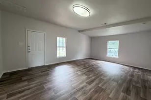 1309 N Clay St, Ennis, TX 75119 - Photo 5