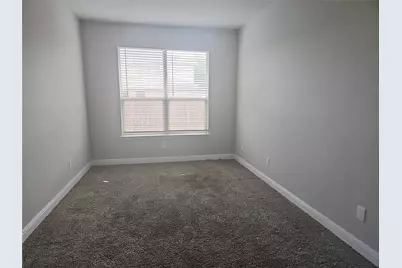 302 Clayton Street, Glenn Heights, TX 75154 - Photo 11