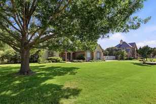 109 Palomino, Shady Shores, TX 76208 - Photo 3
