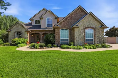109 Palomino, Shady Shores, TX 76208 - Photo 1