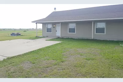 225 Blue Bell Court, Weatherford, TX 76088 - Photo 3