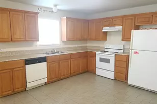225 Blue Bell Ct, Weatherford, TX 76088 - Photo 7