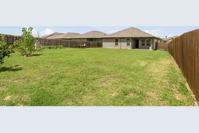 513 Frenchpark Drive, Fort Worth, TX 76052 - Photo 31
