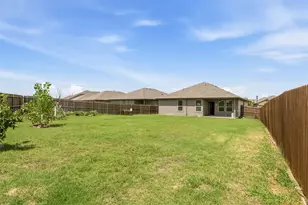 513 Frenchpark Dr, Fort Worth, TX 76052 - Photo 31