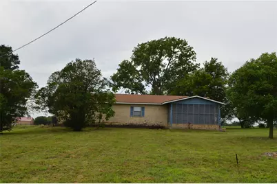 2020 Gage Road, Cleburne, TX 76031 - Photo 15