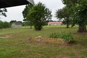 2020 Gage Rd, Cleburne, TX 76031 - Photo 5