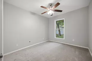 603 N McKinney St, Ennis, TX 75119 - Photo 17