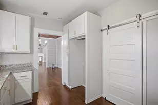 603 N McKinney St, Ennis, TX 75119 - Photo 13