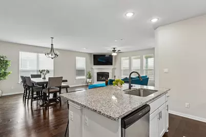 2001 Gill Star Drive, Haslet, TX 76052 - Photo 9