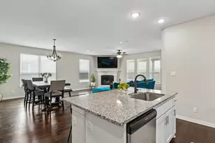 2001 Gill Star Dr, Haslet, TX 76052 - Photo 9