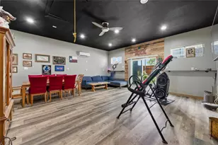 2129 Goerte Dr, Grand Prairie, TX 75051 - Photo 25