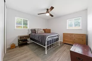 2129 Goerte Dr, Grand Prairie, TX 75051 - Photo 19