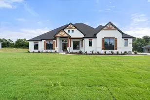 310 Mayberry Wy, Waxahachie, TX 75167 - Photo 31