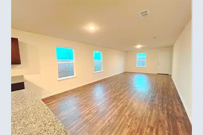108 Goel Street, Greenville, TX 75402 - Photo 7
