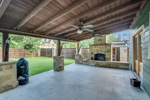 105 S 3rd St, Midlothian, TX 76065 - Photo 5