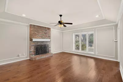 1900 Thames Drive, Arlington, TX 76017 - Photo 13