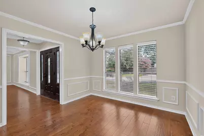 1900 Thames Drive, Arlington, TX 76017 - Photo 5