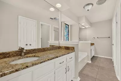 1900 Thames Drive, Arlington, TX 76017 - Photo 25
