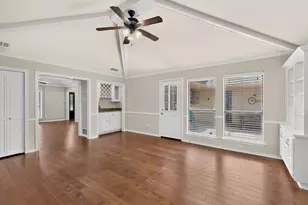 1900 Thames Dr, Arlington, TX 76017 - Photo 11