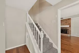 1900 Thames Dr, Arlington, TX 76017 - Photo 15