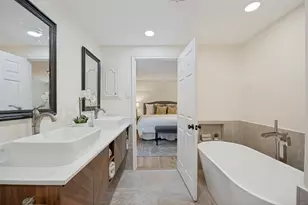 7142 Lakehurst Ave, Dallas, TX 75230 - Photo 15