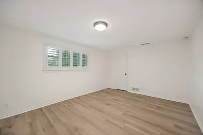 7142 Lakehurst Avenue, Dallas, TX 75230 - Photo 23